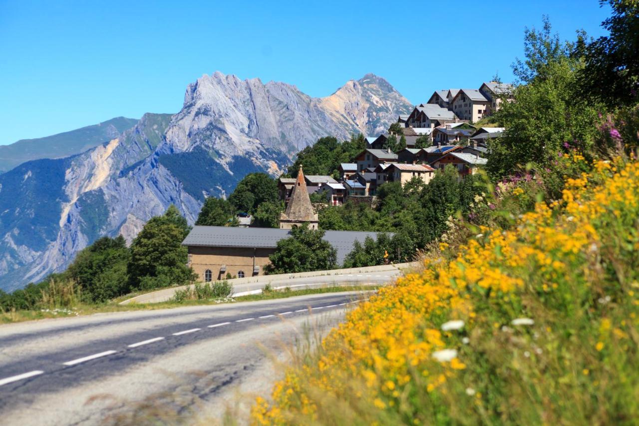 Village Vacances De Valmeinier "Les Angeliers" Exterior foto